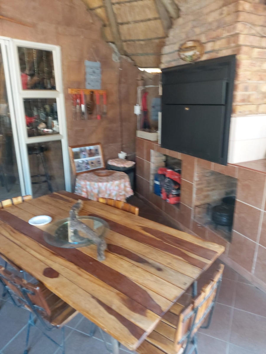 3 Bedroom Property for Sale in Westonaria Gauteng