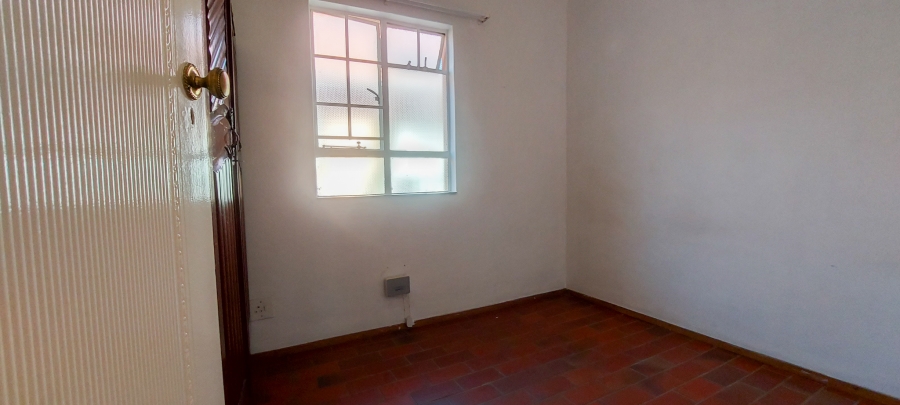 To Let 3 Bedroom Property for Rent in Linden Gauteng