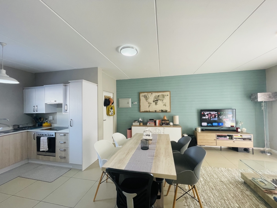 To Let 2 Bedroom Property for Rent in Paulshof Gauteng