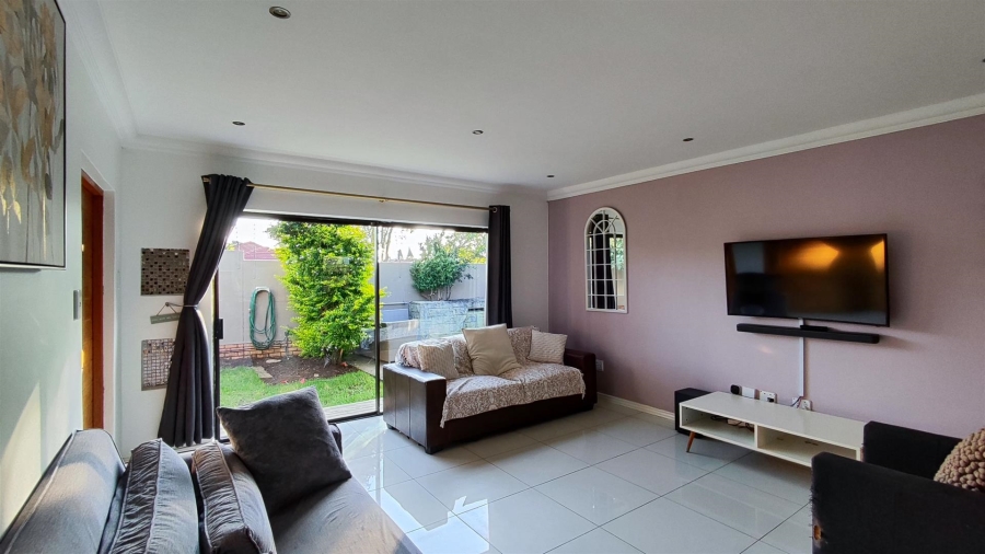3 Bedroom Property for Sale in Pomona Gauteng