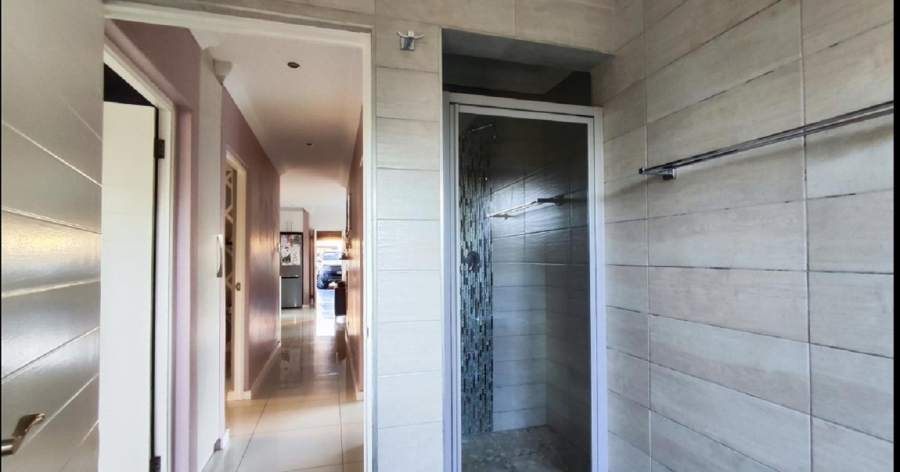 3 Bedroom Property for Sale in Pomona Gauteng