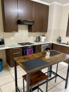 To Let 2 Bedroom Property for Rent in Fourways Gauteng
