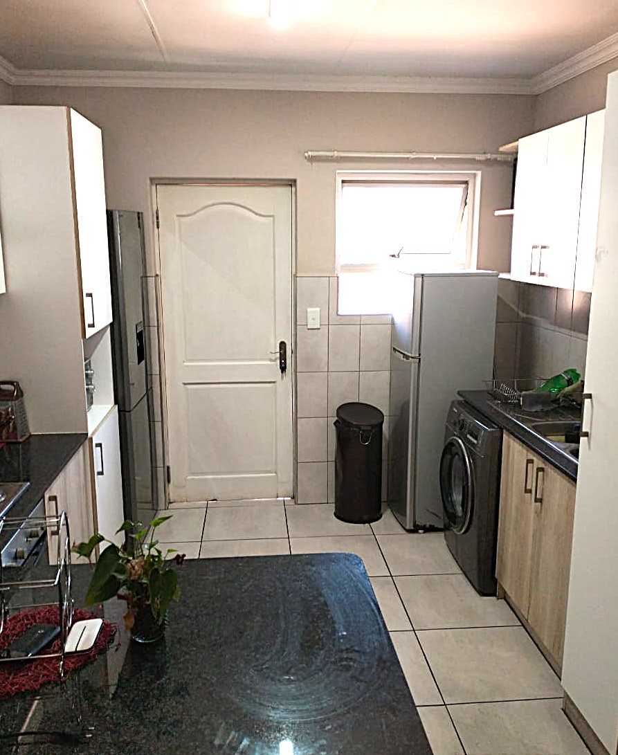 2 Bedroom Property for Sale in Montana Gauteng