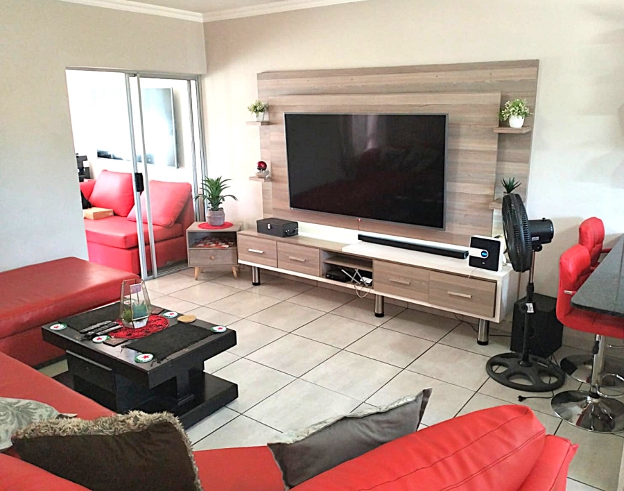 2 Bedroom Property for Sale in Montana Gauteng