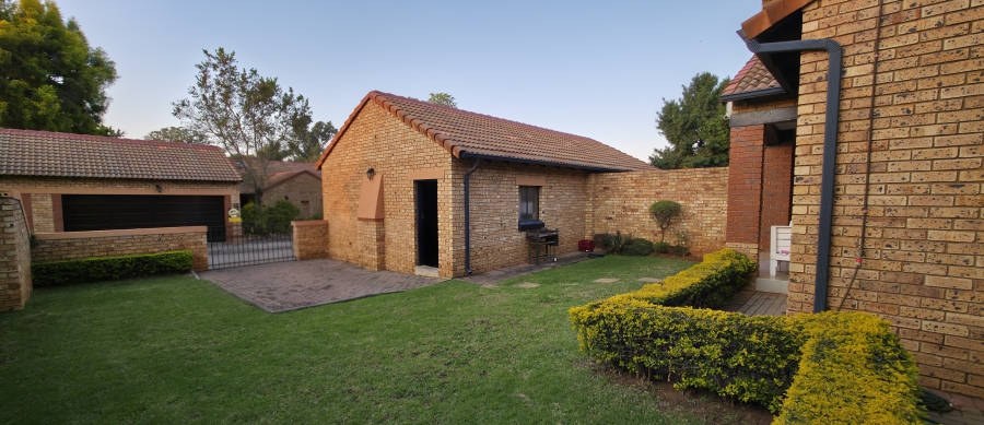 3 Bedroom Property for Sale in Equestria Gauteng