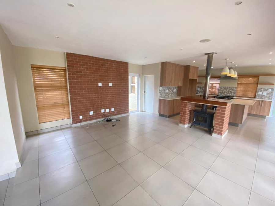 To Let 4 Bedroom Property for Rent in The Hills Game Reserve Estate Gauteng