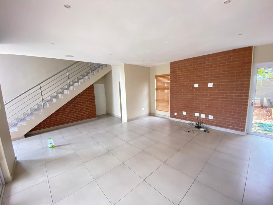 To Let 4 Bedroom Property for Rent in The Hills Game Reserve Estate Gauteng