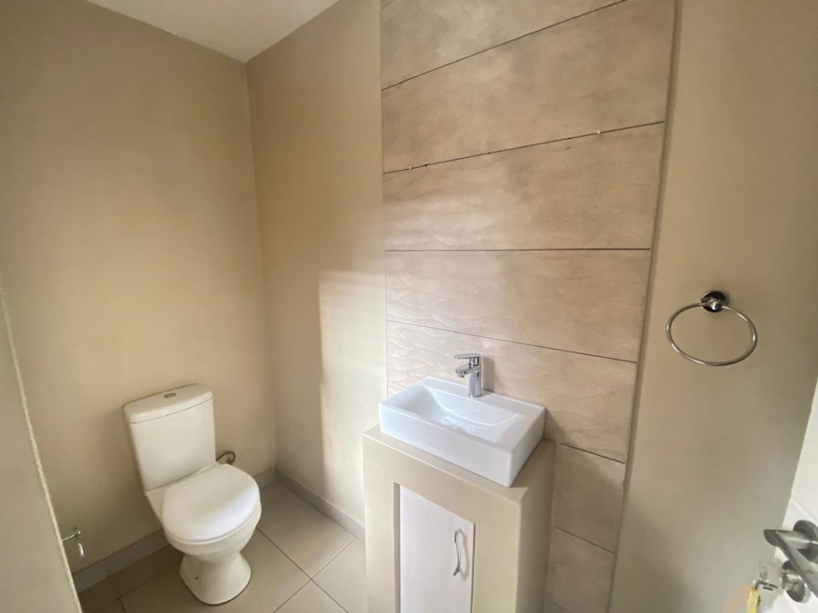 To Let 4 Bedroom Property for Rent in The Hills Game Reserve Estate Gauteng