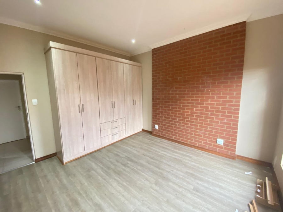 To Let 4 Bedroom Property for Rent in The Hills Game Reserve Estate Gauteng