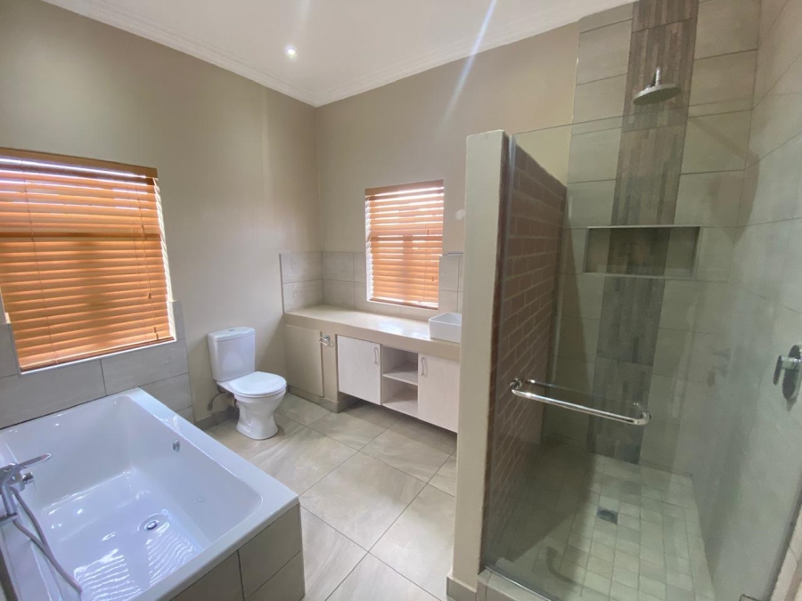 To Let 4 Bedroom Property for Rent in The Hills Game Reserve Estate Gauteng