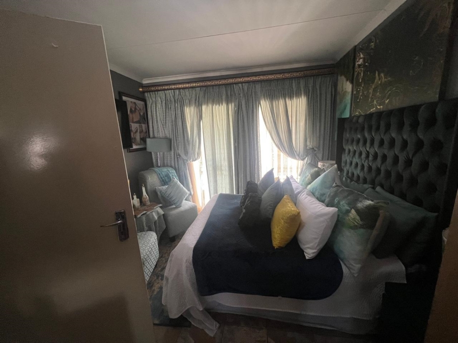 3 Bedroom Property for Sale in Castleview Gauteng