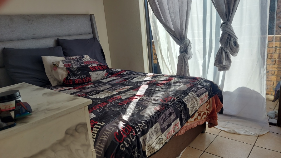 1 Bedroom Property for Sale in Comet Gauteng
