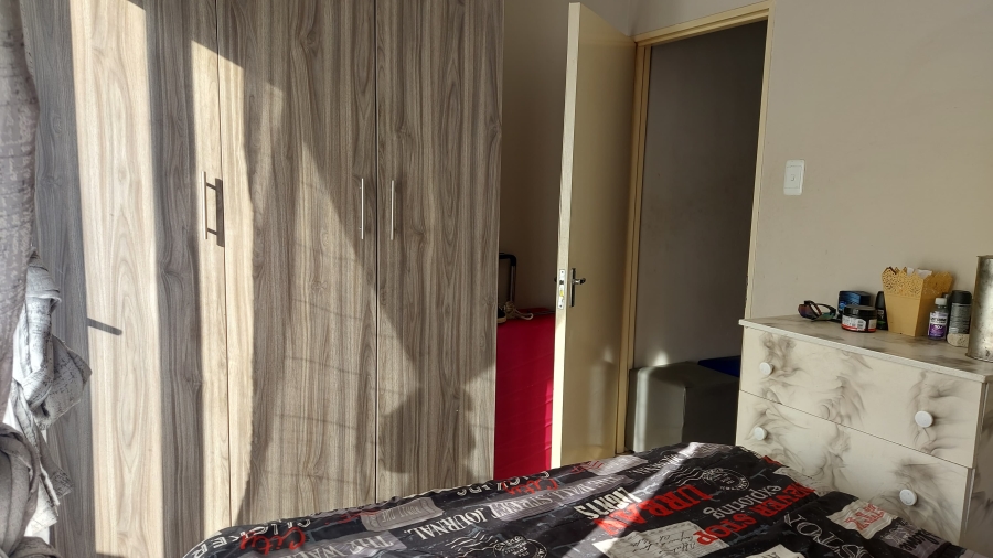 1 Bedroom Property for Sale in Comet Gauteng