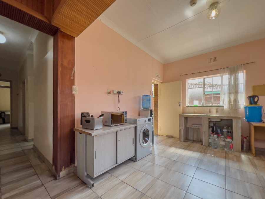 16 Bedroom Property for Sale in Kempton Park Ext 2 Gauteng