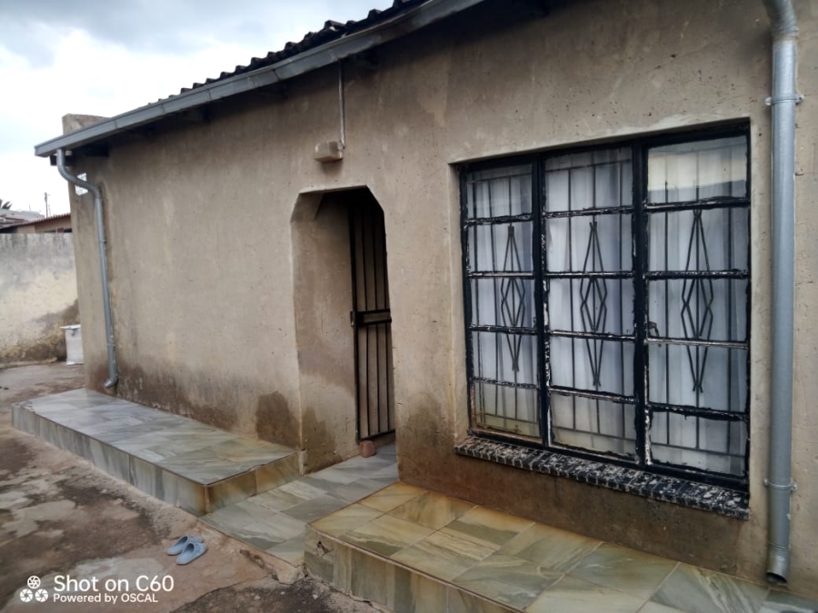 3 Bedroom Property for Sale in Bram Fischerville Gauteng