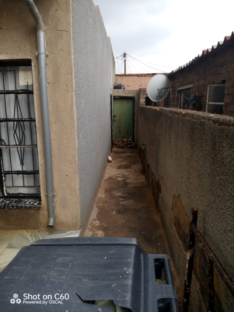 3 Bedroom Property for Sale in Bram Fischerville Gauteng