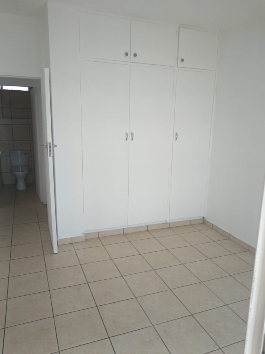 1 Bedroom Property for Sale in Sunnyside Gauteng