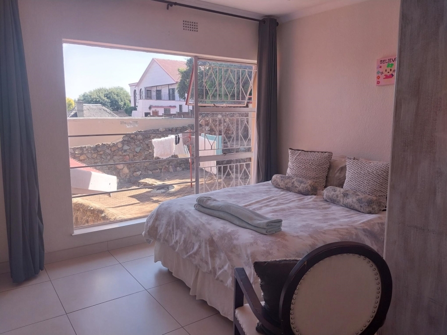3 Bedroom Property for Sale in Glenvista Gauteng