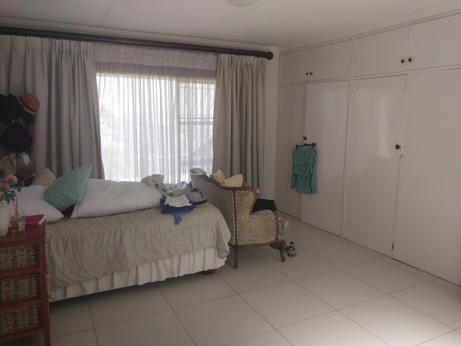 3 Bedroom Property for Sale in Glenvista Gauteng