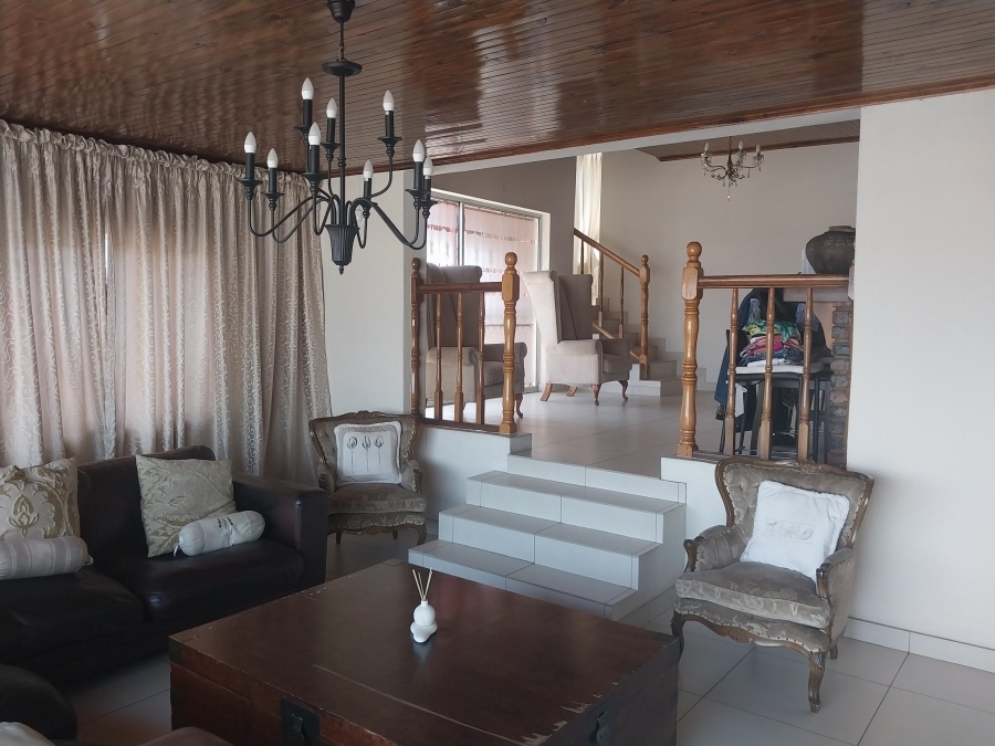 3 Bedroom Property for Sale in Glenvista Gauteng