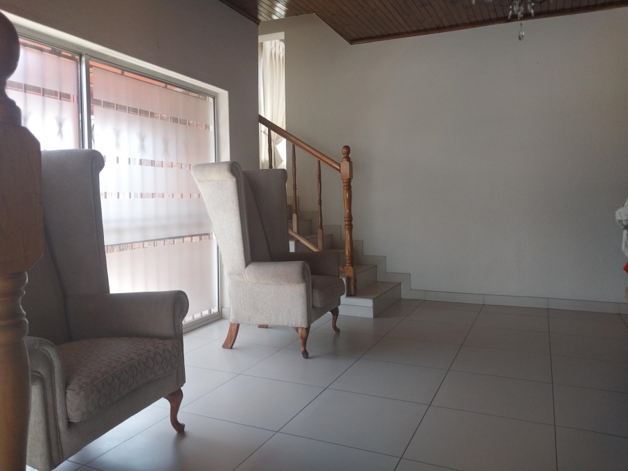 3 Bedroom Property for Sale in Glenvista Gauteng