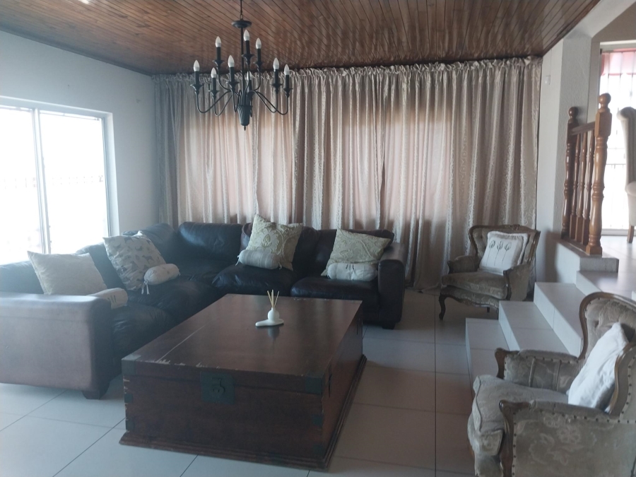 3 Bedroom Property for Sale in Glenvista Gauteng