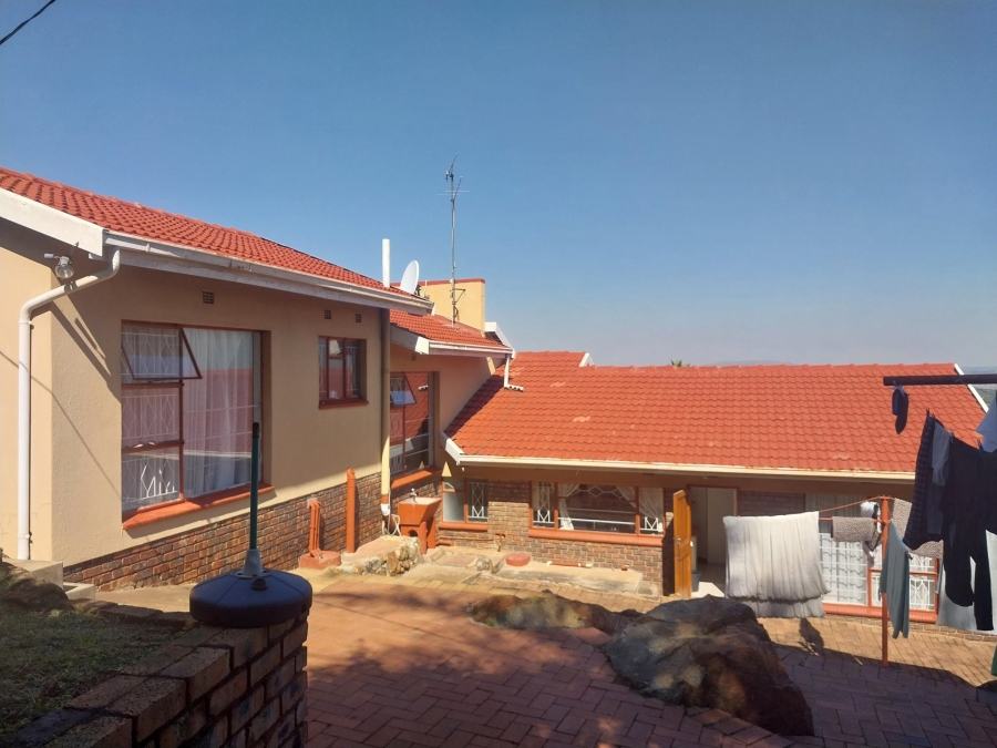 3 Bedroom Property for Sale in Glenvista Gauteng