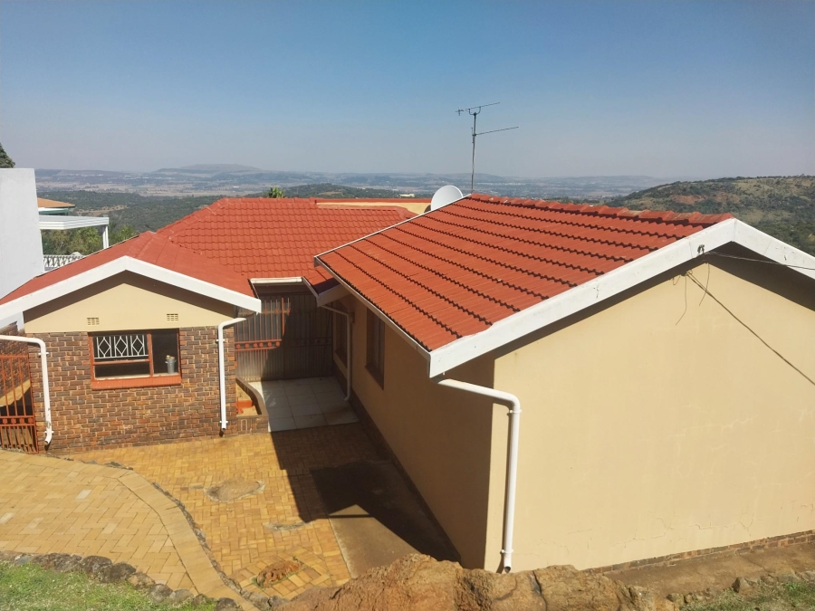 3 Bedroom Property for Sale in Glenvista Gauteng