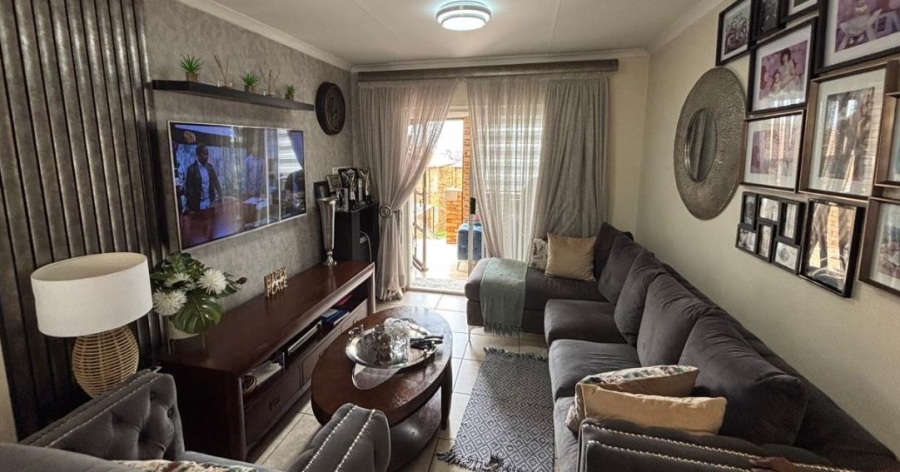 2 Bedroom Property for Sale in Elandspark Gauteng