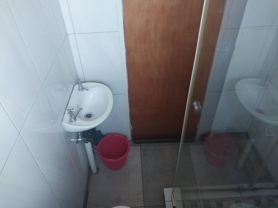5 Bedroom Property for Sale in Vosloorus Ext 7 Gauteng