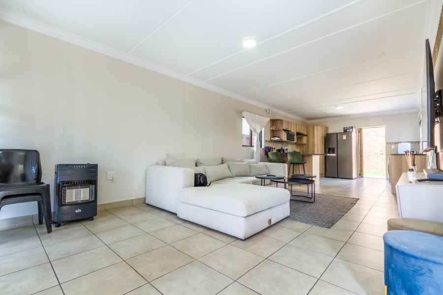 3 Bedroom Property for Sale in Equestria Gauteng