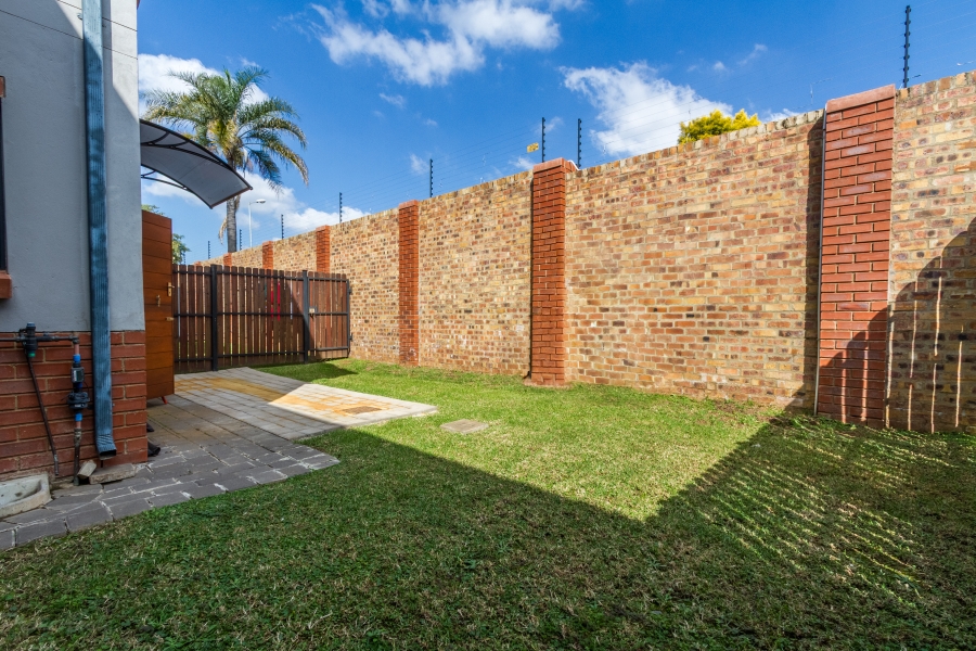 3 Bedroom Property for Sale in Equestria Gauteng