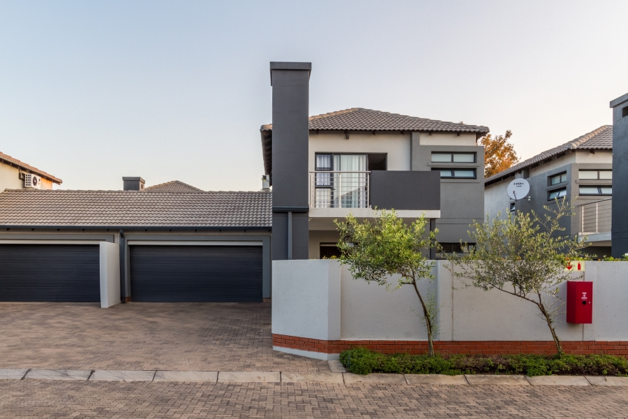 3 Bedroom Property for Sale in Equestria Gauteng