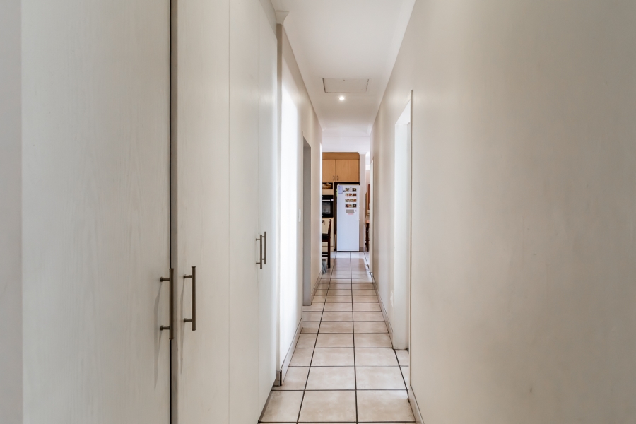 3 Bedroom Property for Sale in Waverley Gauteng
