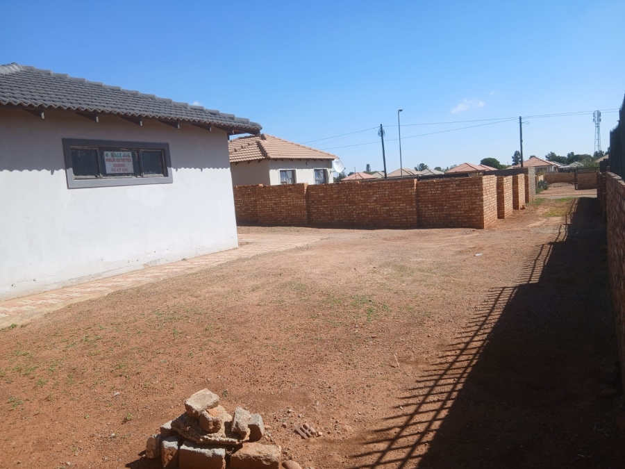 3 Bedroom Property for Sale in Westonaria Gauteng