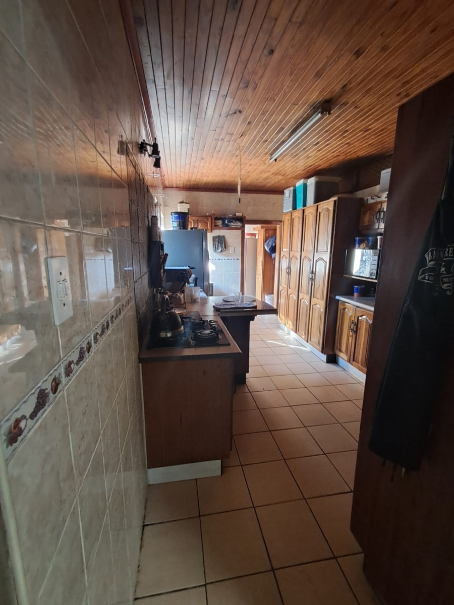 4 Bedroom Property for Sale in Brackenhurst Gauteng