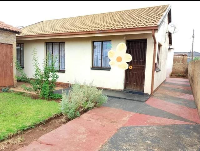 2 Bedroom Property for Sale in Sebokeng Zone 6 Gauteng