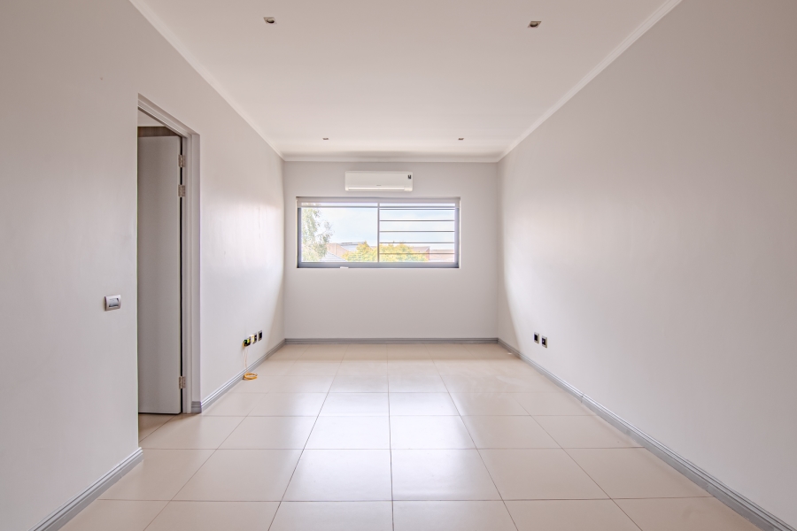 2 Bedroom Property for Sale in Lynnwood Gauteng