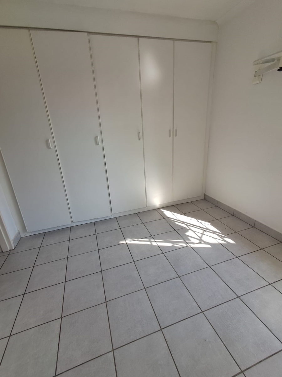 2 Bedroom Property for Sale in Brackenhurst Gauteng