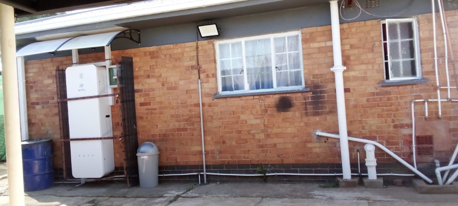 4 Bedroom Property for Sale in Vanderbijlpark Cw 6 Gauteng
