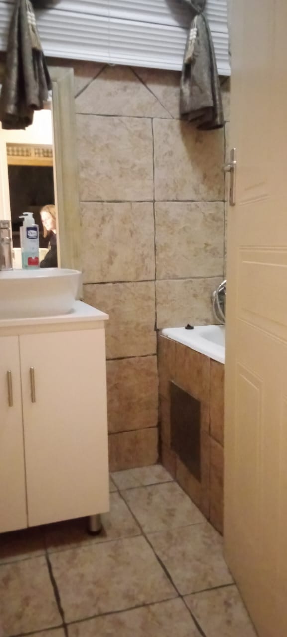 2 Bedroom Property for Sale in Vanderbijlpark CE 2 Gauteng