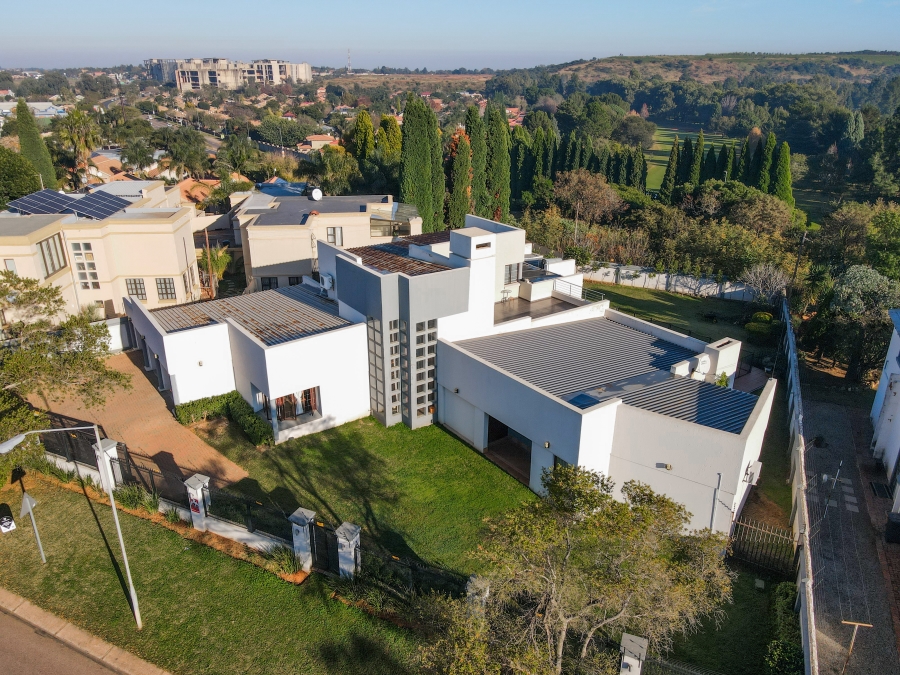 4 Bedroom Property for Sale in Moreleta Park Gauteng