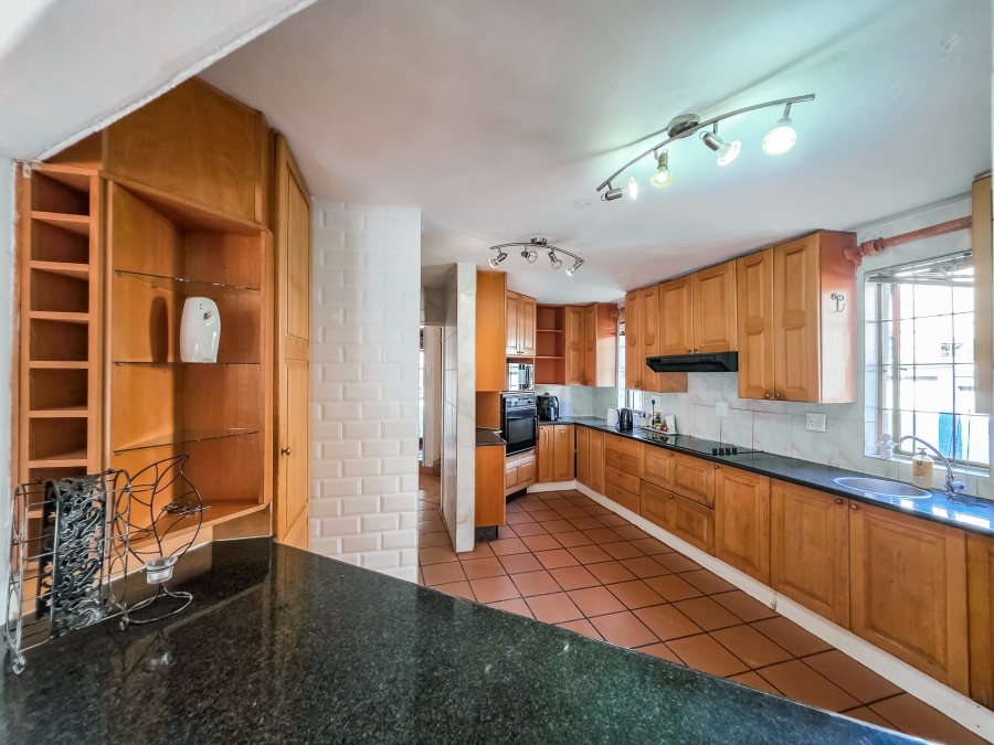 4 Bedroom Property for Sale in Moreleta Park Gauteng
