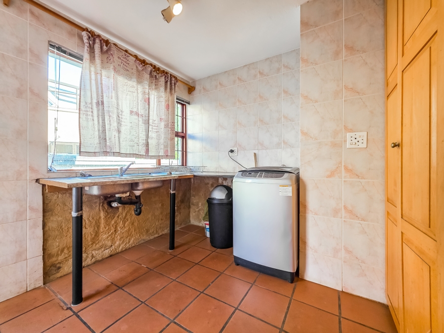 4 Bedroom Property for Sale in Moreleta Park Gauteng