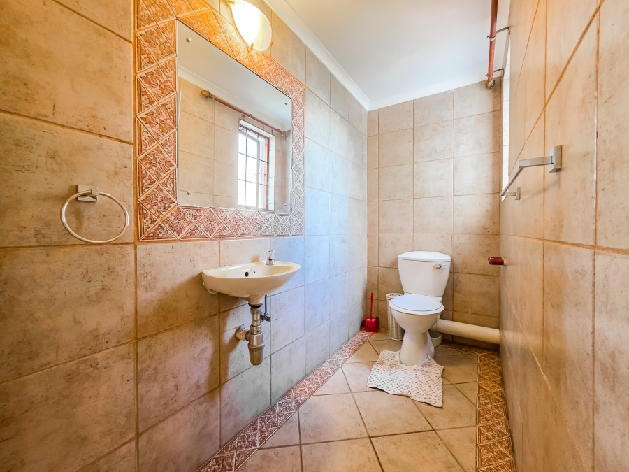 4 Bedroom Property for Sale in Moreleta Park Gauteng