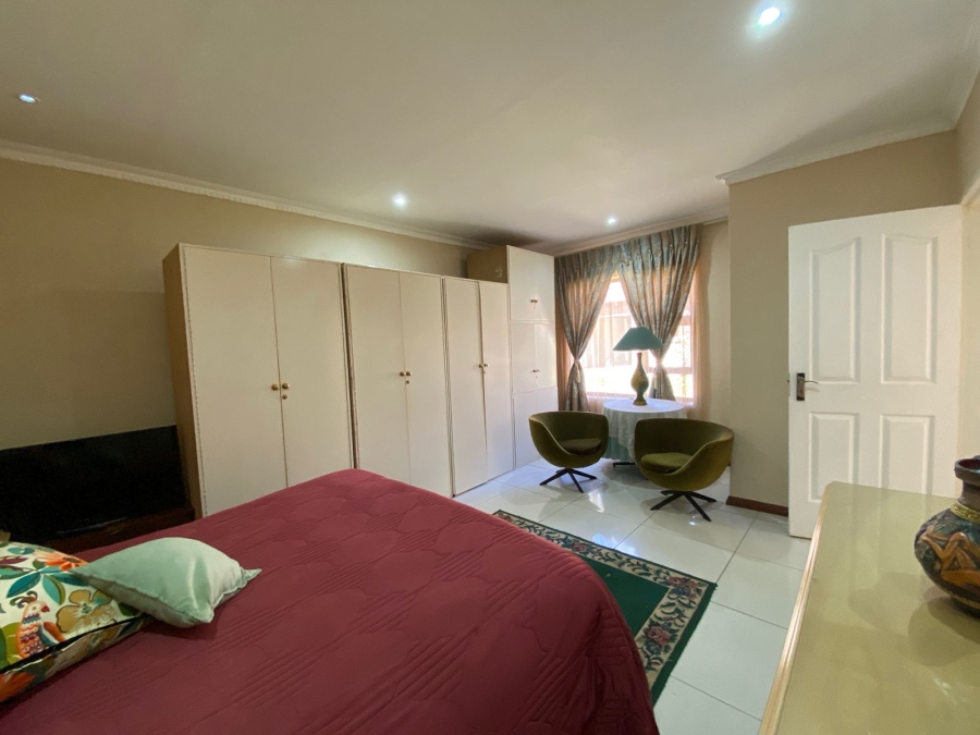 4 Bedroom Property for Sale in Albertsdal Gauteng