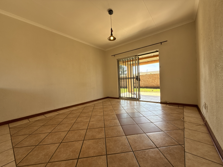 2 Bedroom Property for Sale in Equestria Gauteng