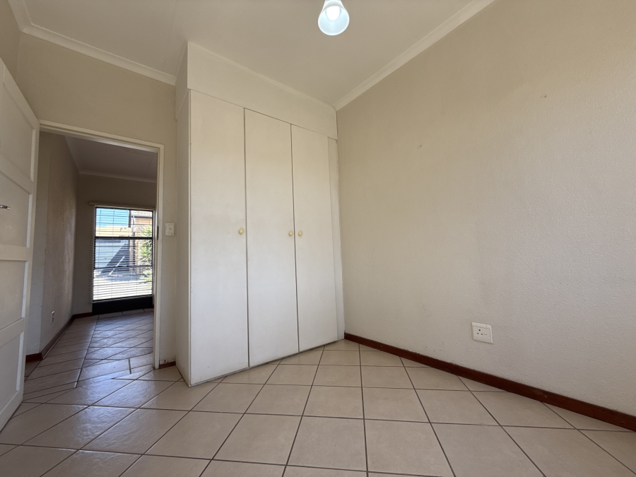 2 Bedroom Property for Sale in Equestria Gauteng