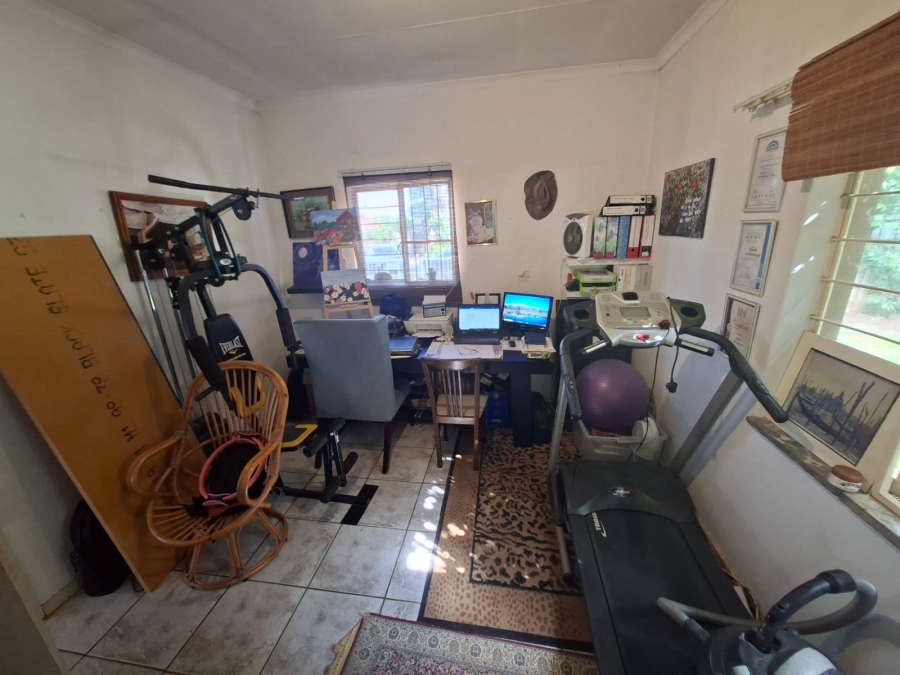 4 Bedroom Property for Sale in Krugersdorp North Gauteng