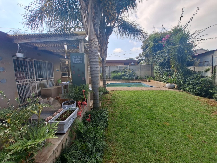 4 Bedroom Property for Sale in Krugersdorp North Gauteng